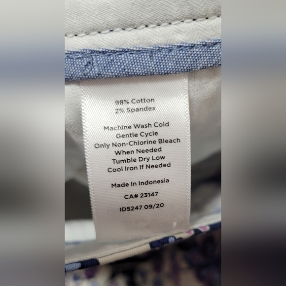 Talbots Perfect Crop Colorful Purple Floral Cropped Pants Size 10P - Picture 7 of 12